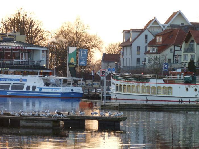 Apartment Yachthafen Waren Eksteriør bilde
